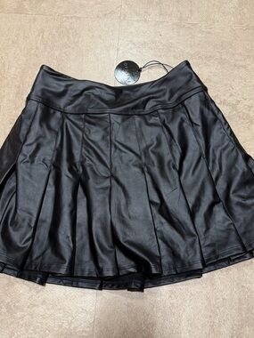 aerie Black Faux Leather Pleated Mini Skirt